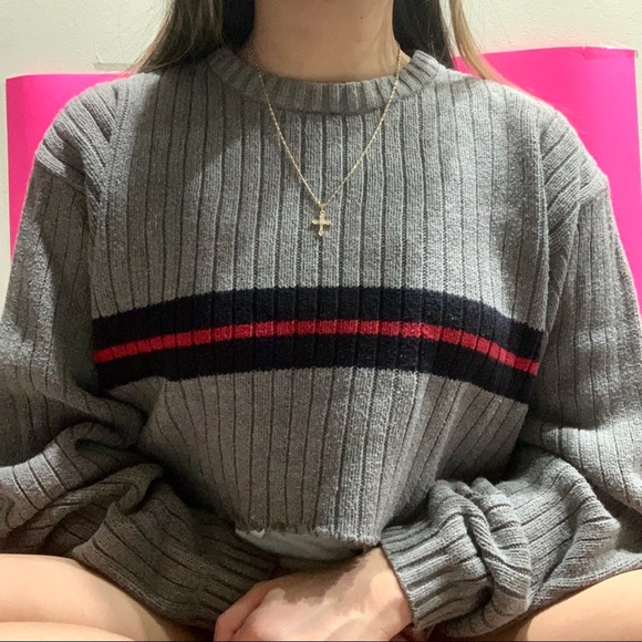 Sweaters - cropped gray stripes sweater ✧